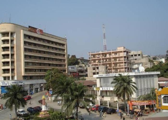 Un cadre du cabinet du gouverneur révoqué après la diffusion d’une sextape