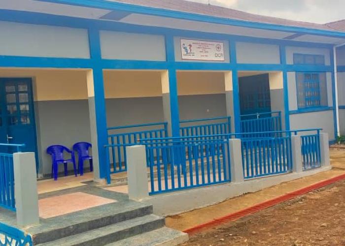 Ituri : le CICR dote le centre de réadaptation physique de Rwankole d’un dortoir moderne