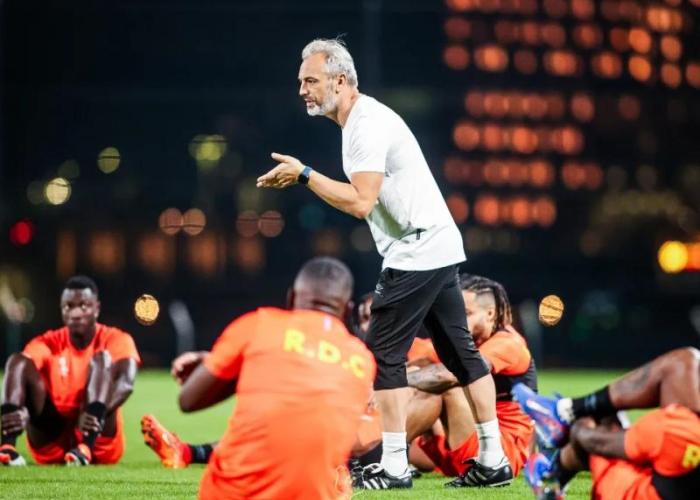 Eliminatoire Coupe du monde 2026: "On peut se qualifier comme 1er, tout comme barragiste" (S. Desabre)